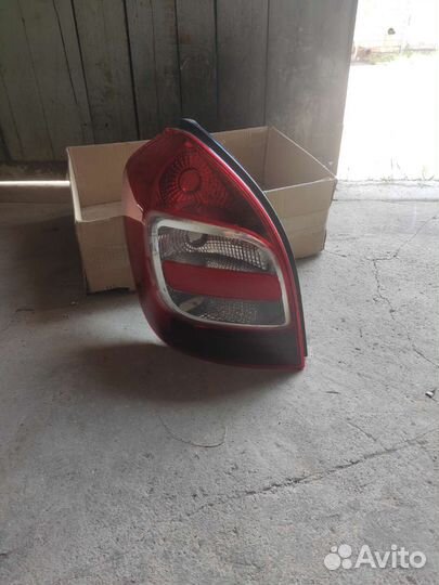Задний левый фанарь калина 2 универсал