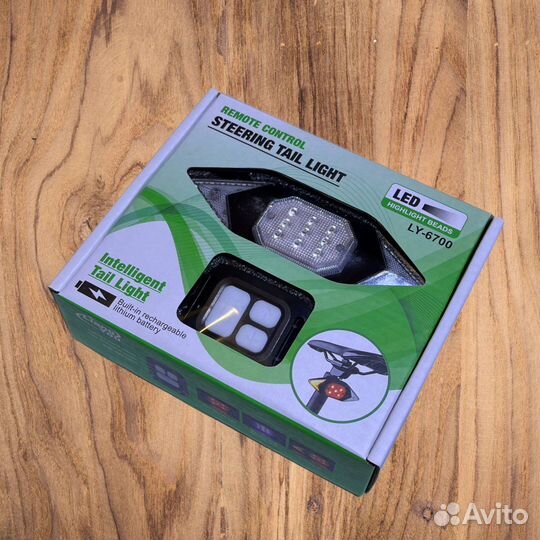 Фонарь для велосипеда задний с поворотниками