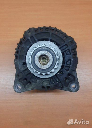 Генератор Vw Transporter T5 AXD 2004