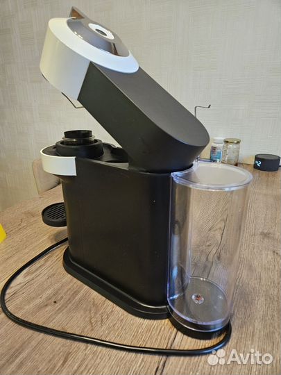 Кофемашина капсульная Nespresso Vertuo Next
