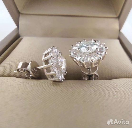 Серги серебряные с бриллиантоми