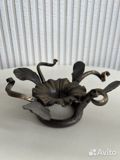 Подсвечник кованый