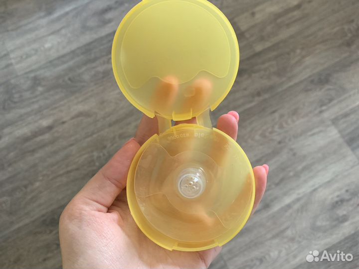 Накладки на грудь medela