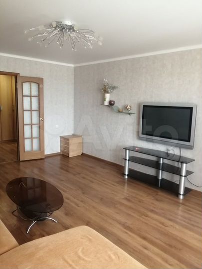 3-к. квартира, 76 м², 4/14 эт.