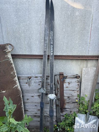 Лыжи и ботинки СССР