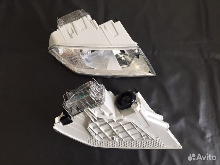 Фара (1шт) Skoda Octavia A5 (2004-2008)