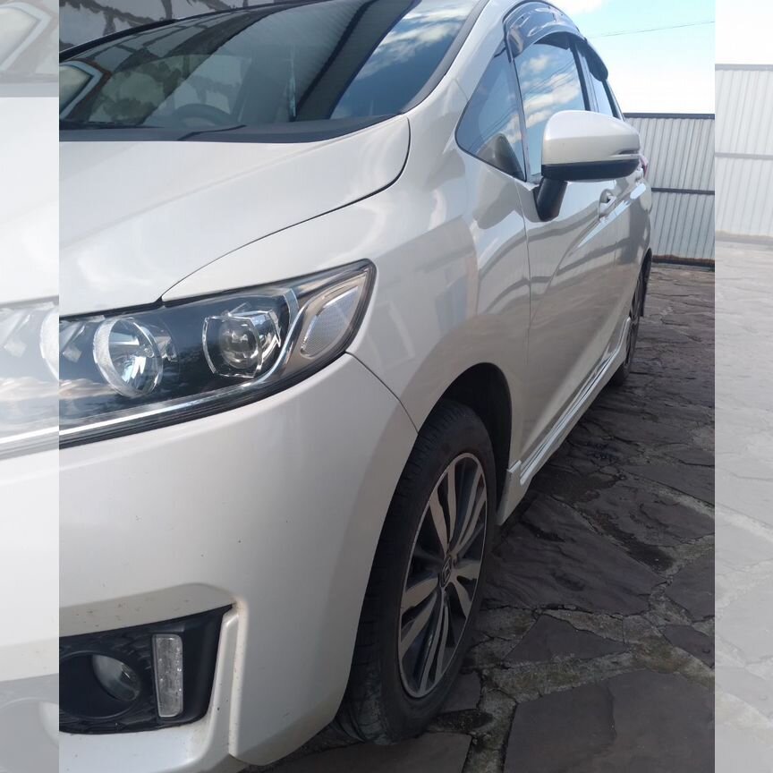 Купить Honda Fit 🚘 от 330 000 ₽ в Мысках: 82 объявления