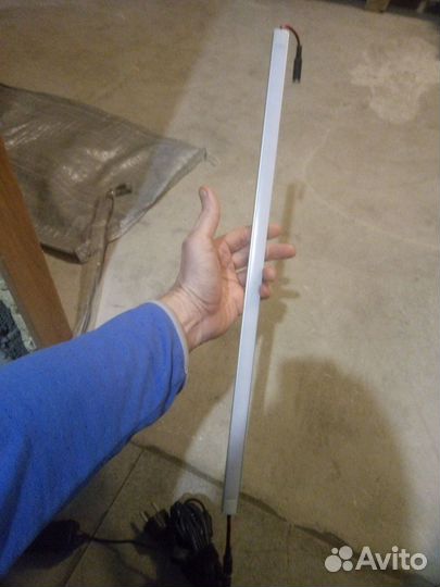 LED светильник на магните