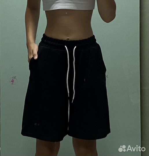 Шорты женские