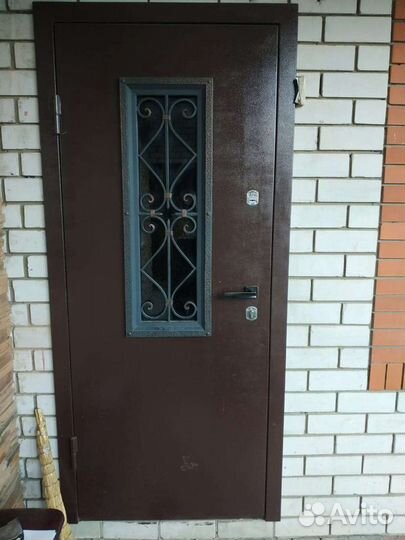 Установка входных дверей