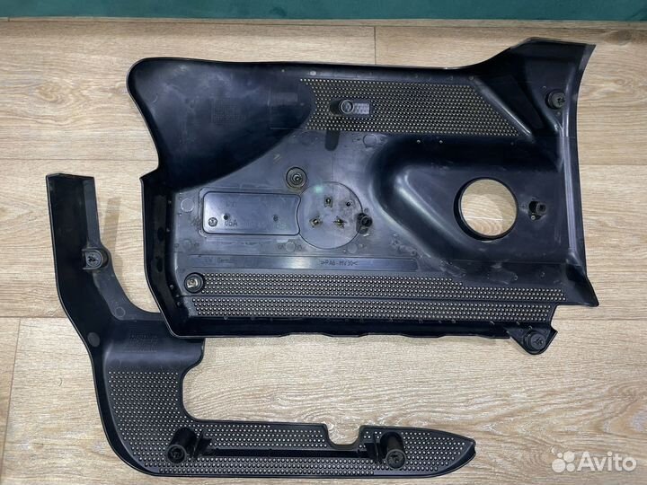 Декоративная крышка на двигатель vag