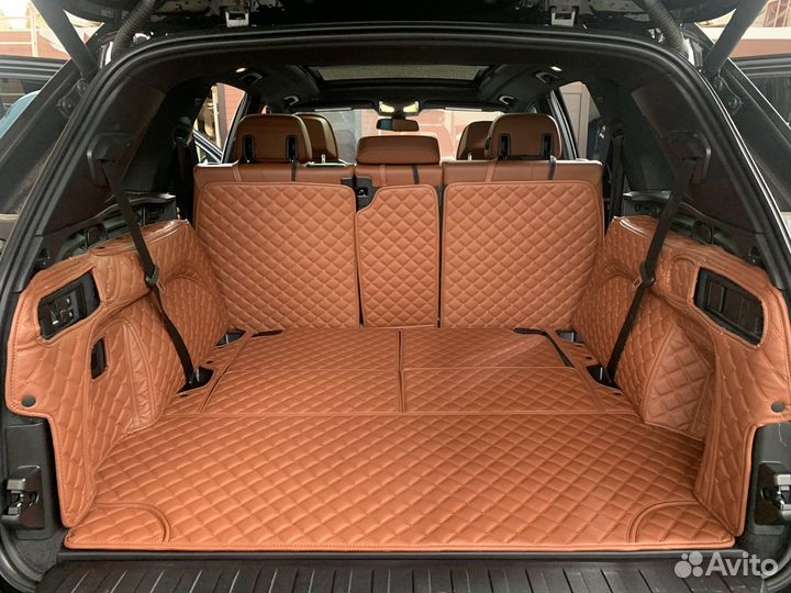 Автоковры премиум в багажник на Mercedes-Benz Vian