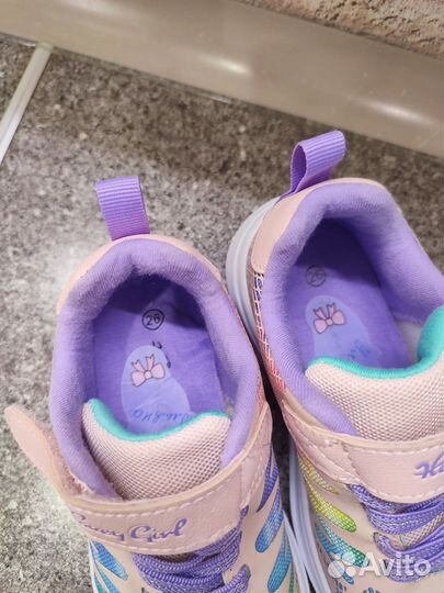 Кроссовки для девочки 26 размер