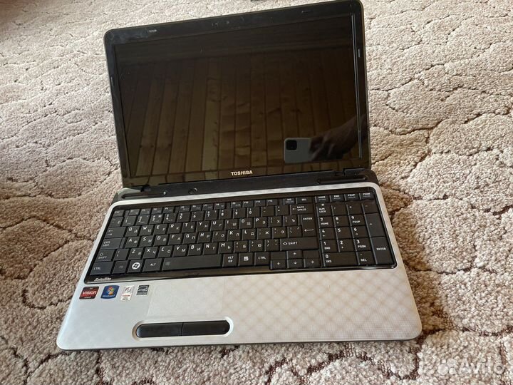Ноутбук toshiba