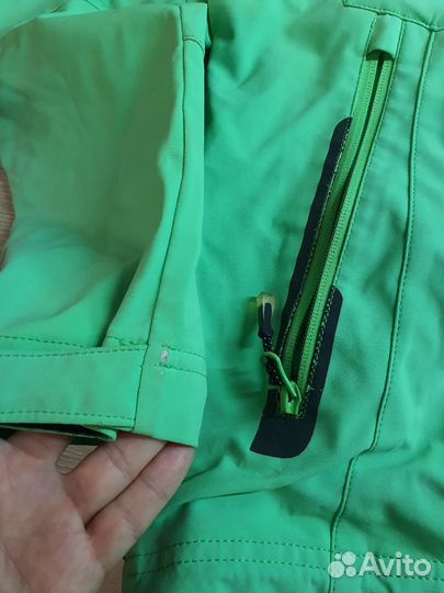 Куртка женская спортивная