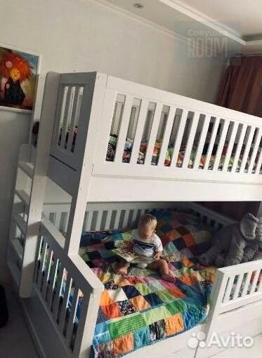 Детская кровать с ящиками