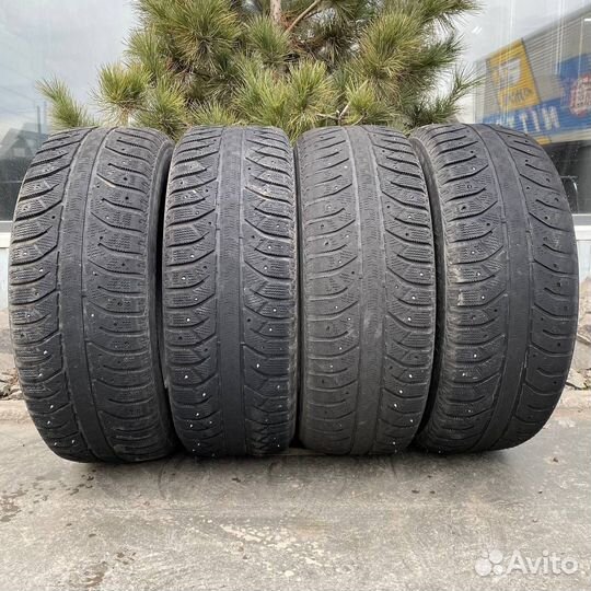 Bridgestone Ice Cruiser 7000 255/65 R17