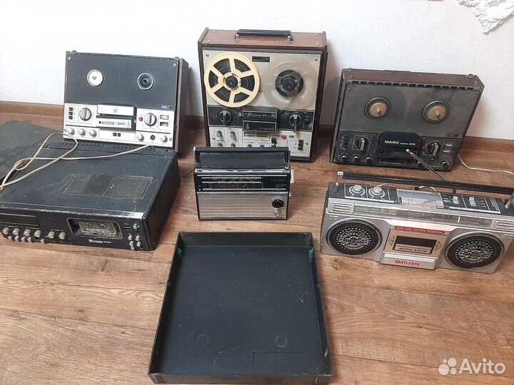 Продам магнитофон