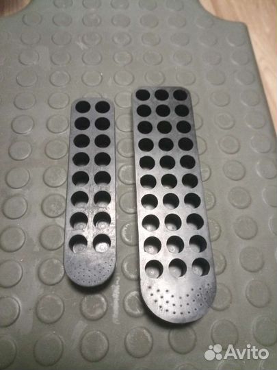 Ложемент (подставка) под пистолет и патроны