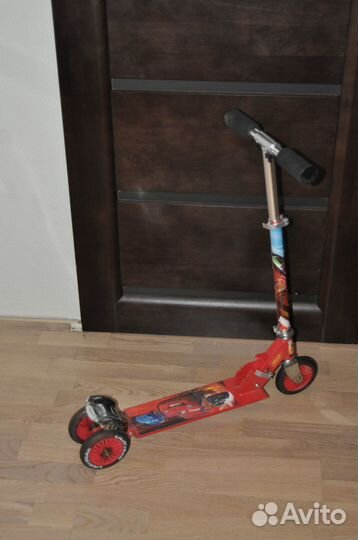 Самокат детский трехколесный