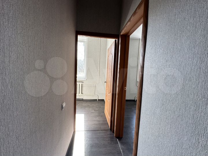 2-к. квартира, 40 м², 1/5 эт.