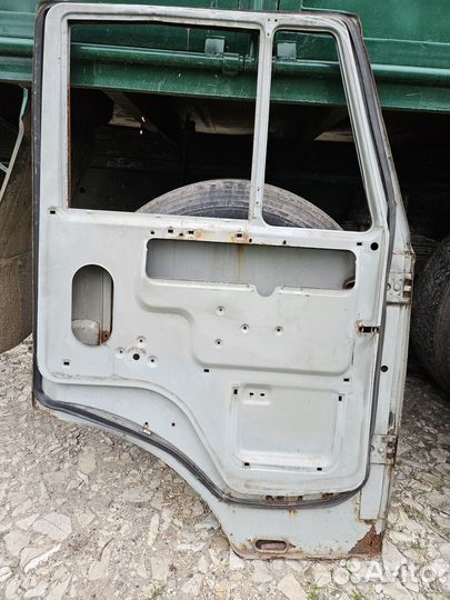 Левая Дверь на камаз