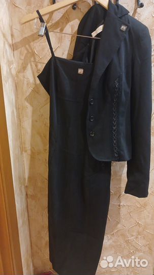 Отдам бесплатно женские вещи 42-44