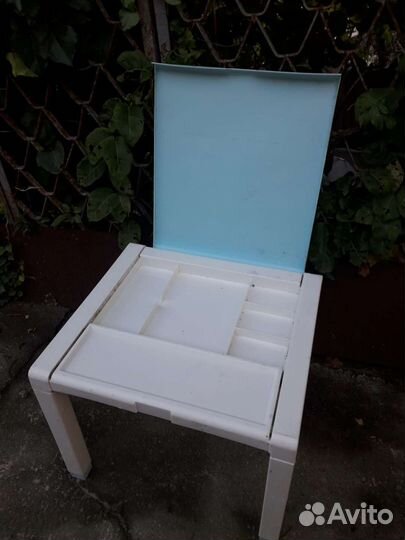 Детский столик складной для рисования