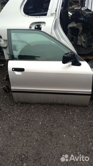 Дверь передняя правая Audi 80 B4