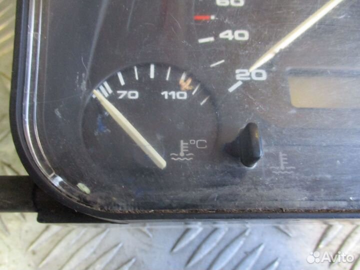 Панель приборов c MFA Volkswagen Golf 3 92г