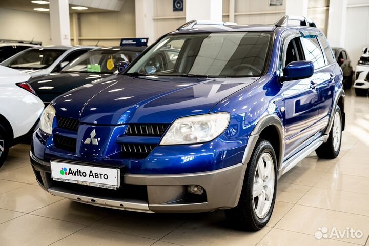 Mitsubishi Outlander 2.4 AT, 2004, 224 000 км