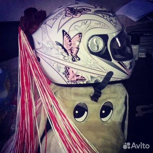 Косички на мото шлем