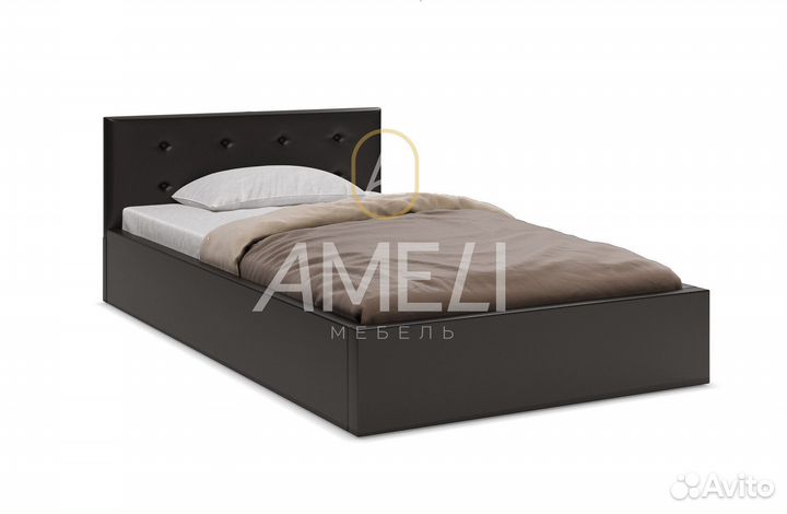 Кровать с матрасом