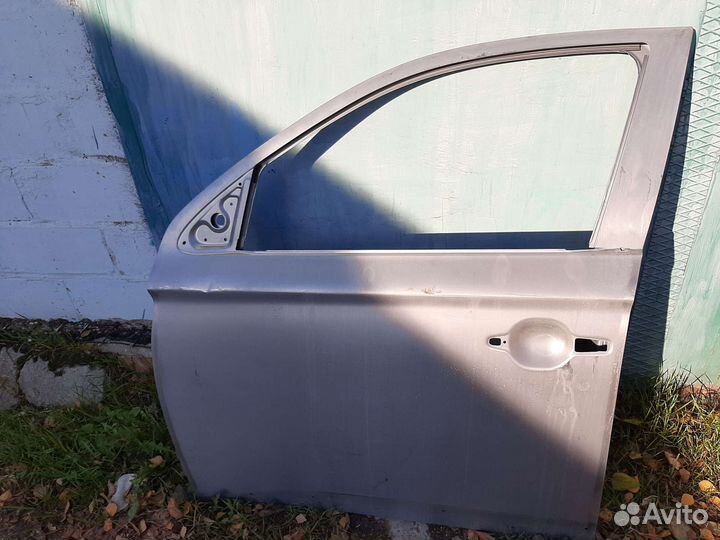 Дверь передняя левая Mitsubishi Outlander 3 GF