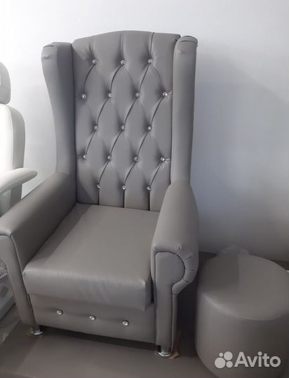 Педикюрный комплекс Трон