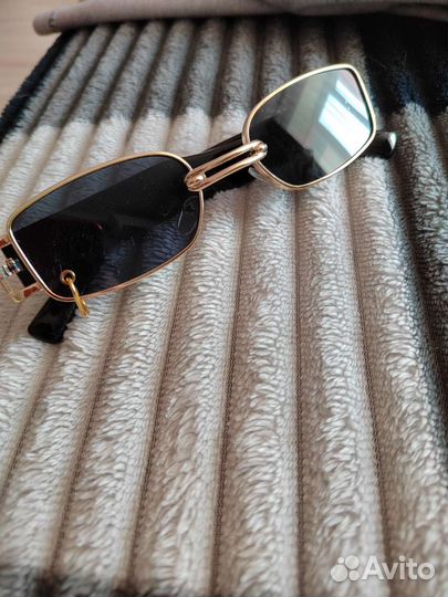 Солнцезащитные очки женские