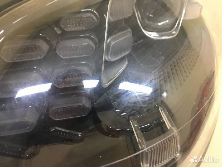 Фара левая Kia Sportage