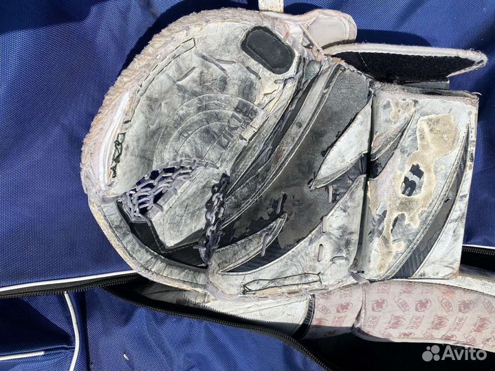 Хоккейная вратарская форма