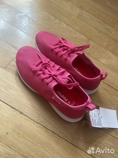 Кроссовки reima