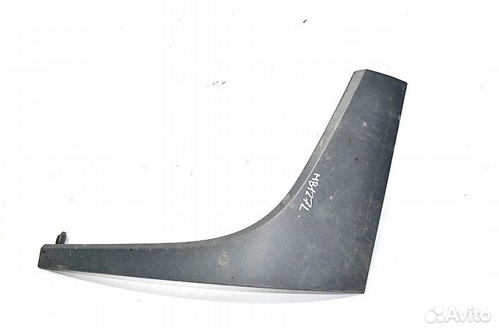 Воздушный дефлектор кабины, наружный левый mercede