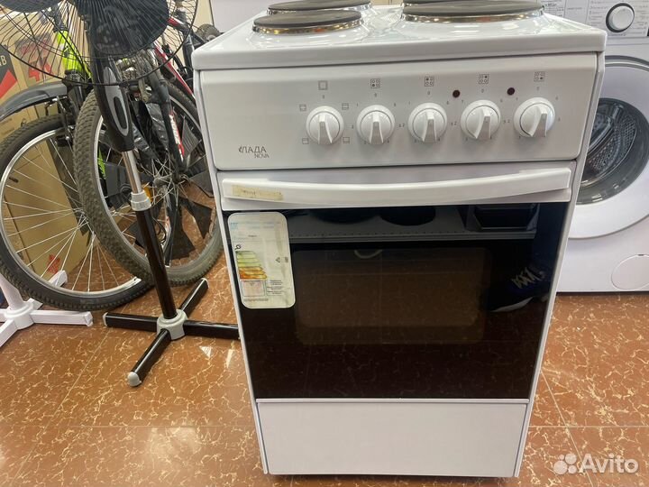 Электрическая плита Лада 14027(Сенной)