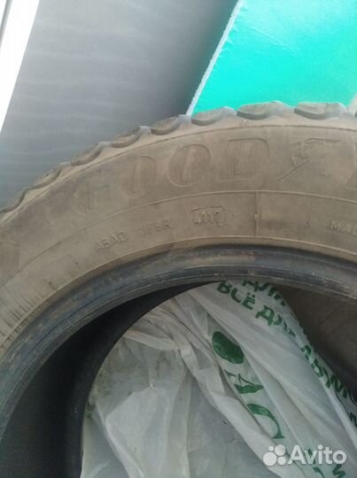 Goodyear UltraGrip 185/65 R15