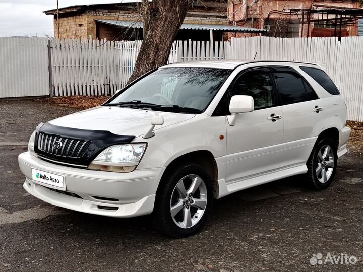 Toyota Harrier 3.0 AT, 2000, 300 000 км