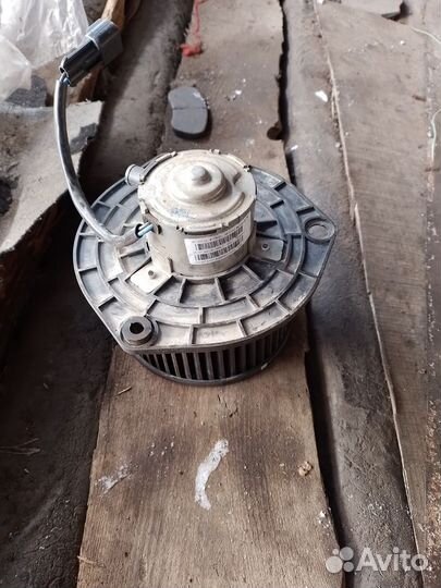 Моторчик печки ваз 2110 приора