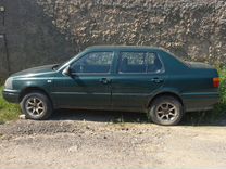 Volkswagen Vento 1.8 AT, 1996, 250 000 км, с пробегом, цена 100 000 руб.