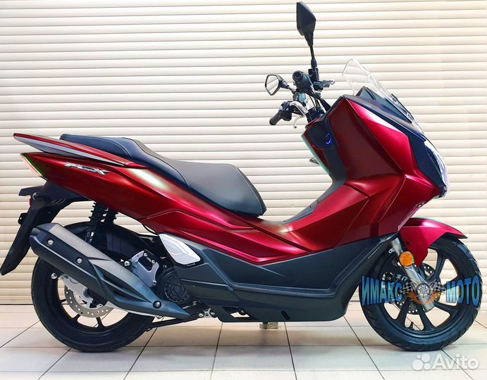 Скутер Vento VMC PCX (200)