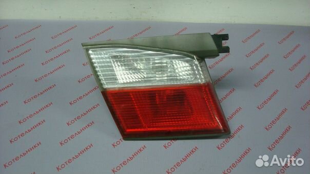 Nissan Р11 26555-7J186 Фонарь задний левый