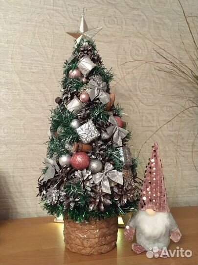 Новогодний венок на дверь