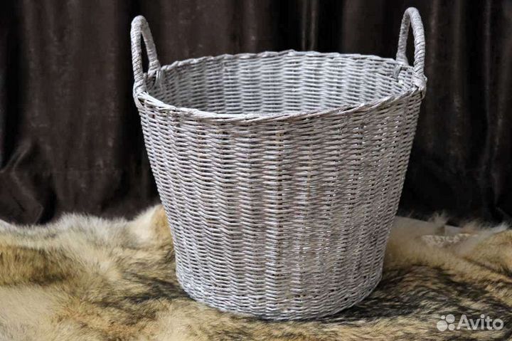 Плетёная корзина для белья, овощей, фруктов