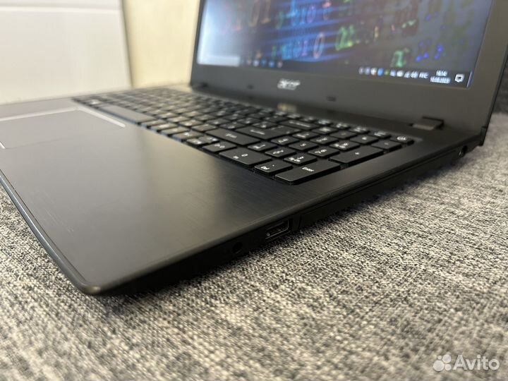 Acer travelmate p259